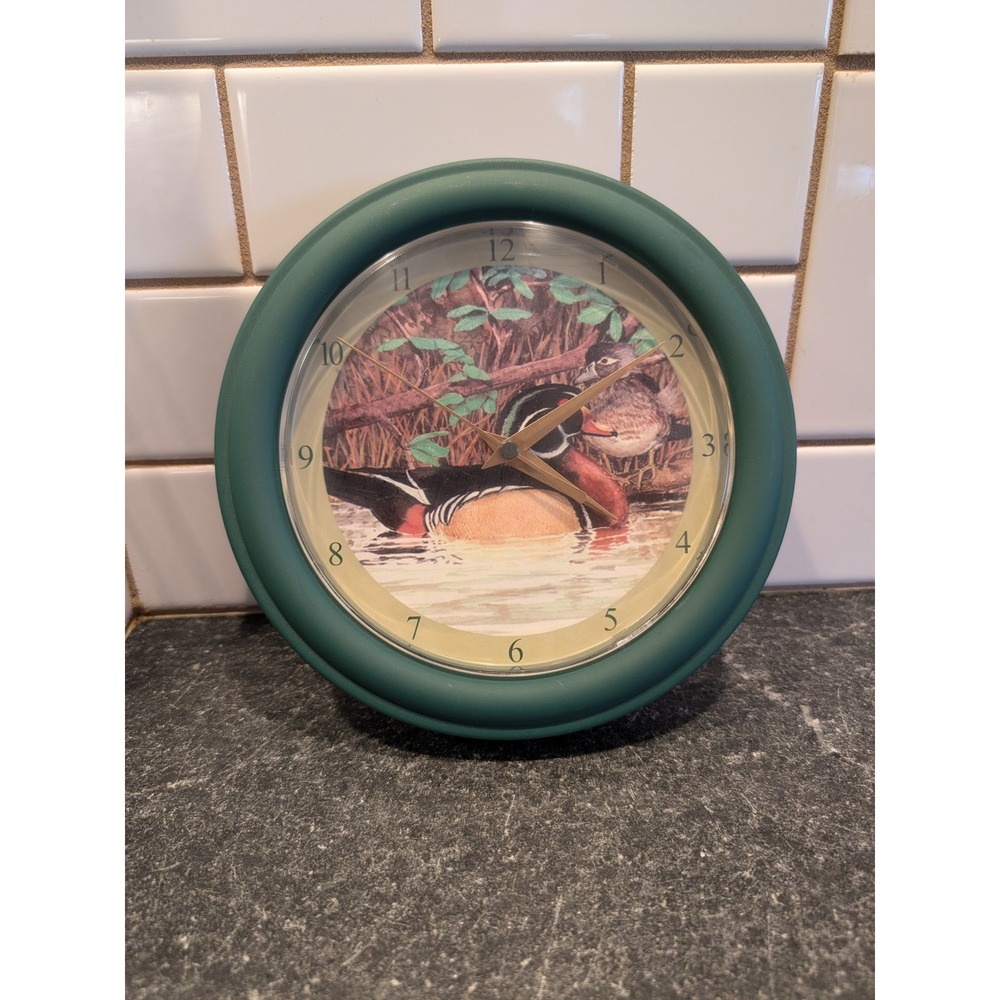 Rivers Edge Wood Duck Wildlife Wall Clock Forest Green 8 Inch - Works Great!